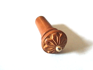 Carved Florette Golden Pin Violin