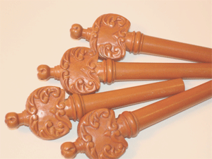 Carved Vuillaume w/Crown Viola Pegs